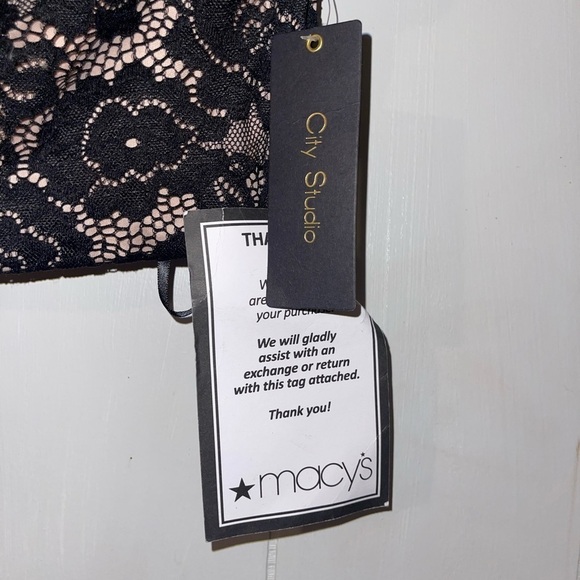 NWT Juniors size 7 City Studio black crop top - Picture 3 of 9